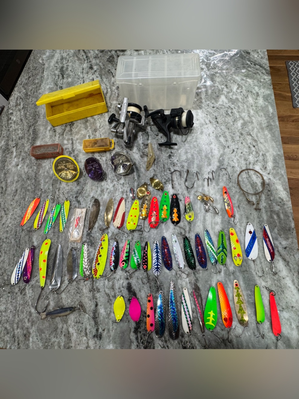 Huge Salmon Trout Trolling Fishing Tackle Lot 50+ Spoons Dipsy Divers Reels